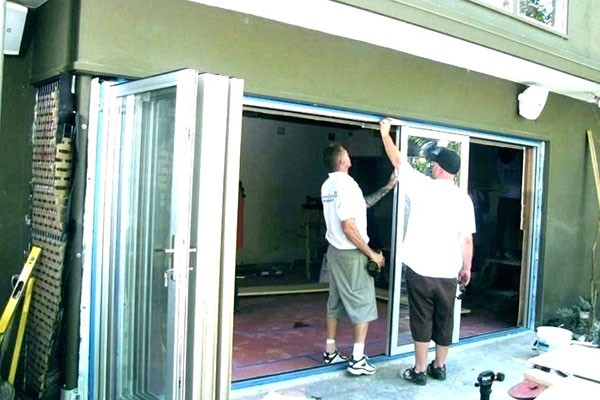 Door Glass Repair Contractor