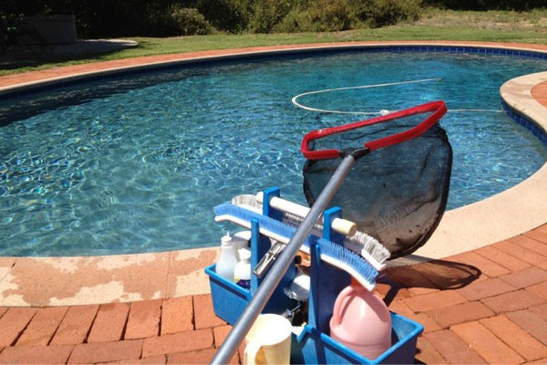 Pool Cleaning Services Columbia MD