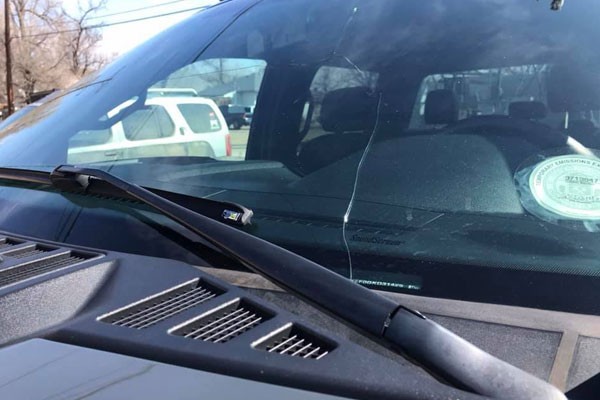 Cracked Windshield Repair Centennial CO