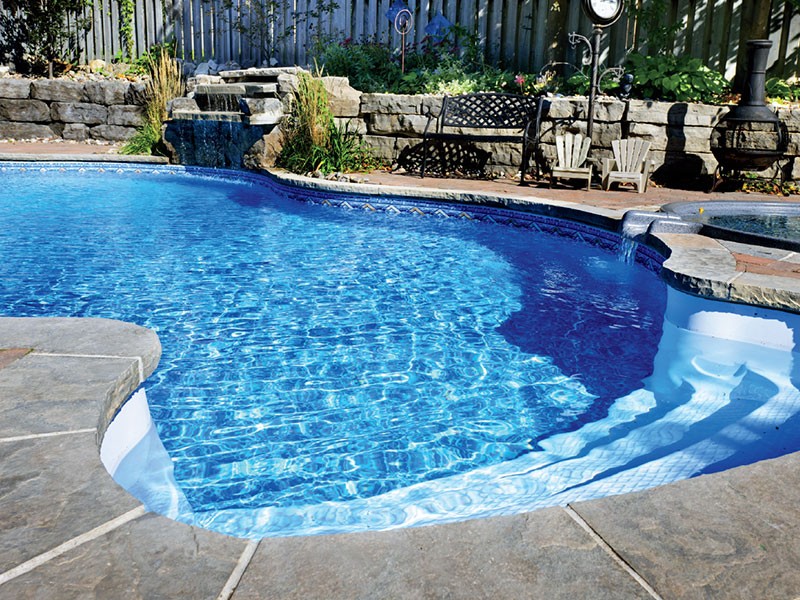 Residential Pool Cleaning Mountain View CA