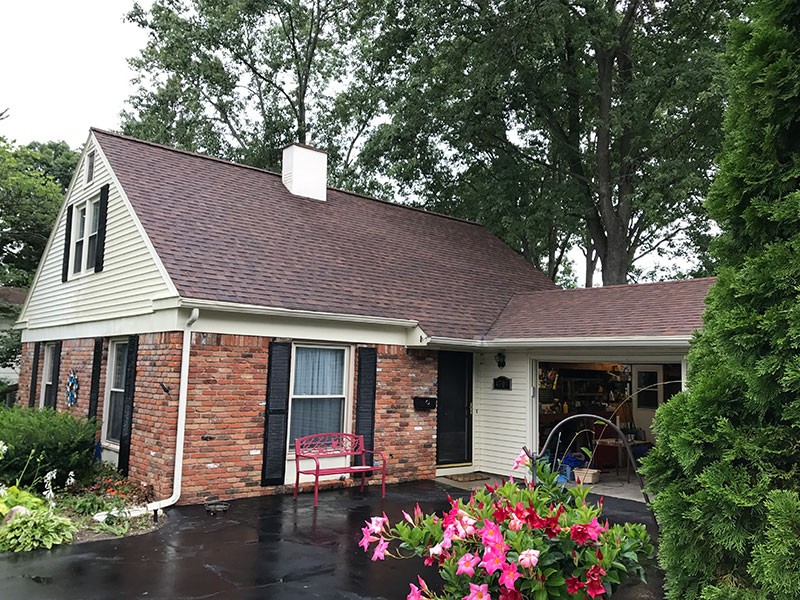 Get Professional Roof Cleaners At Your Service Today